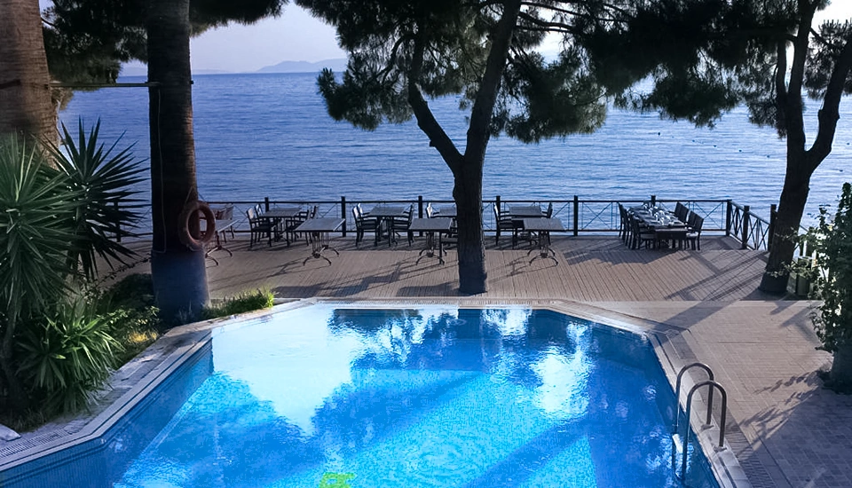 هتل آرورا کوش آداسی